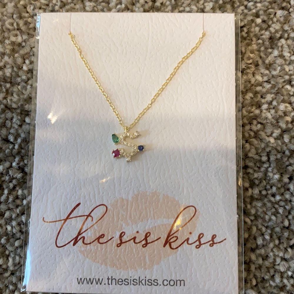 The Siss Kiss Initial Necklace